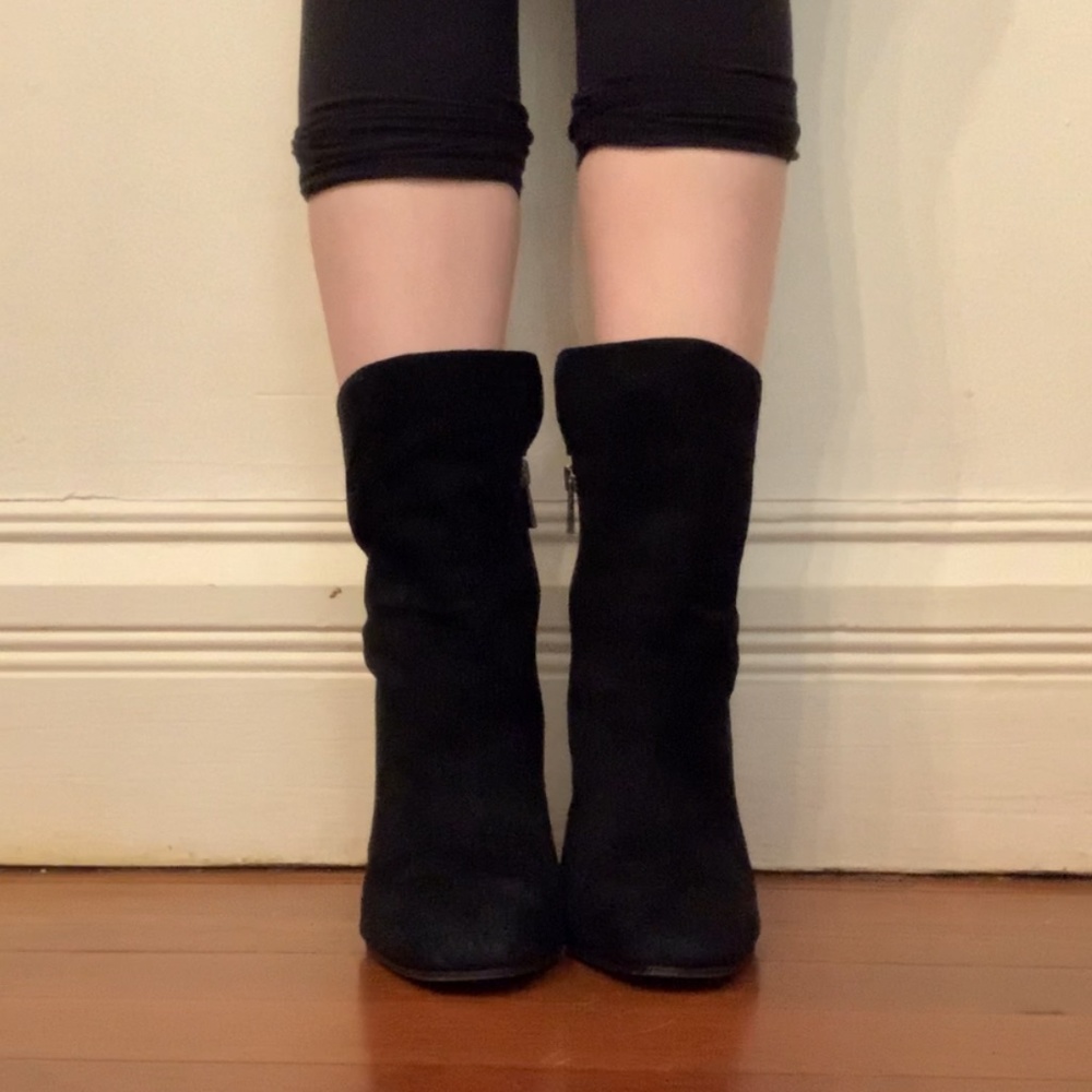 Jessica Simpson black booties